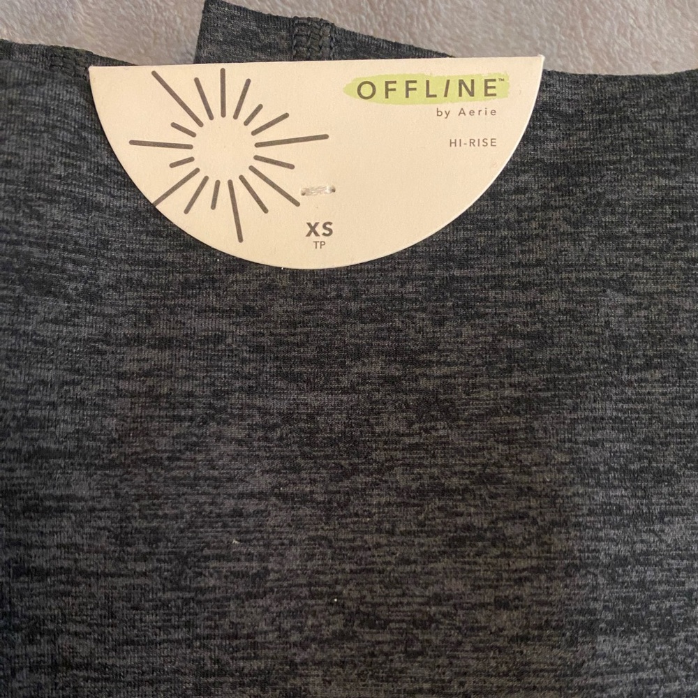 OFFLINE by Aerie The Hugger Hi-Rise with pocket Legging size xsmall NWT